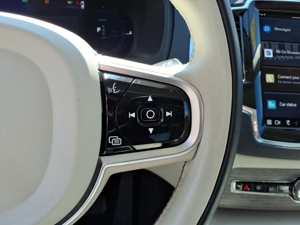 2023 Volvo XC90 Recharge Plus photo 14