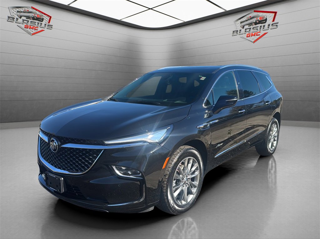 2024 Buick Enclave Avenir's photo