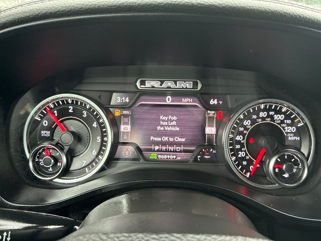 2021 Ram 1500 Laramie photo 14