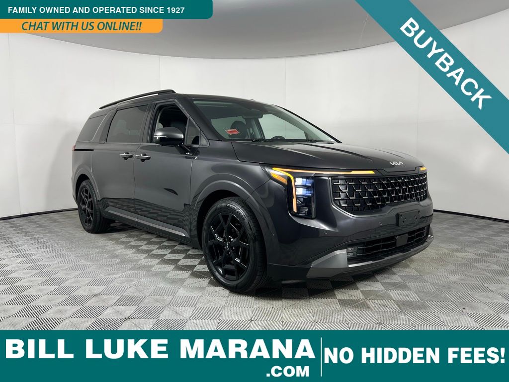 2025 Kia Carnival SX's photo