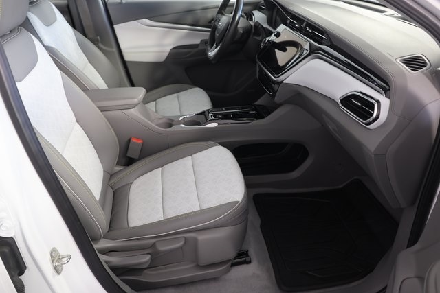 2022 Chevrolet Bolt EUV Premier photo 18