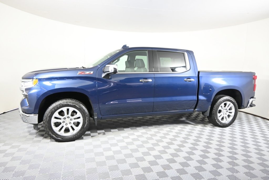 Used 2023 Chevrolet Silverado 1500 LTZ with VIN 3GCUDGE84PG212449 for sale in Forest Lake, Minnesota
