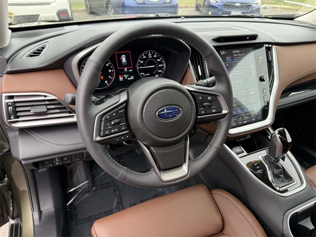 2025 Subaru Outback Touring XT photo 2