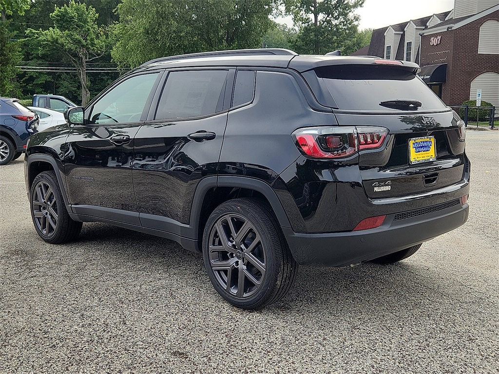 2025 Jeep Compass Limited photo 2