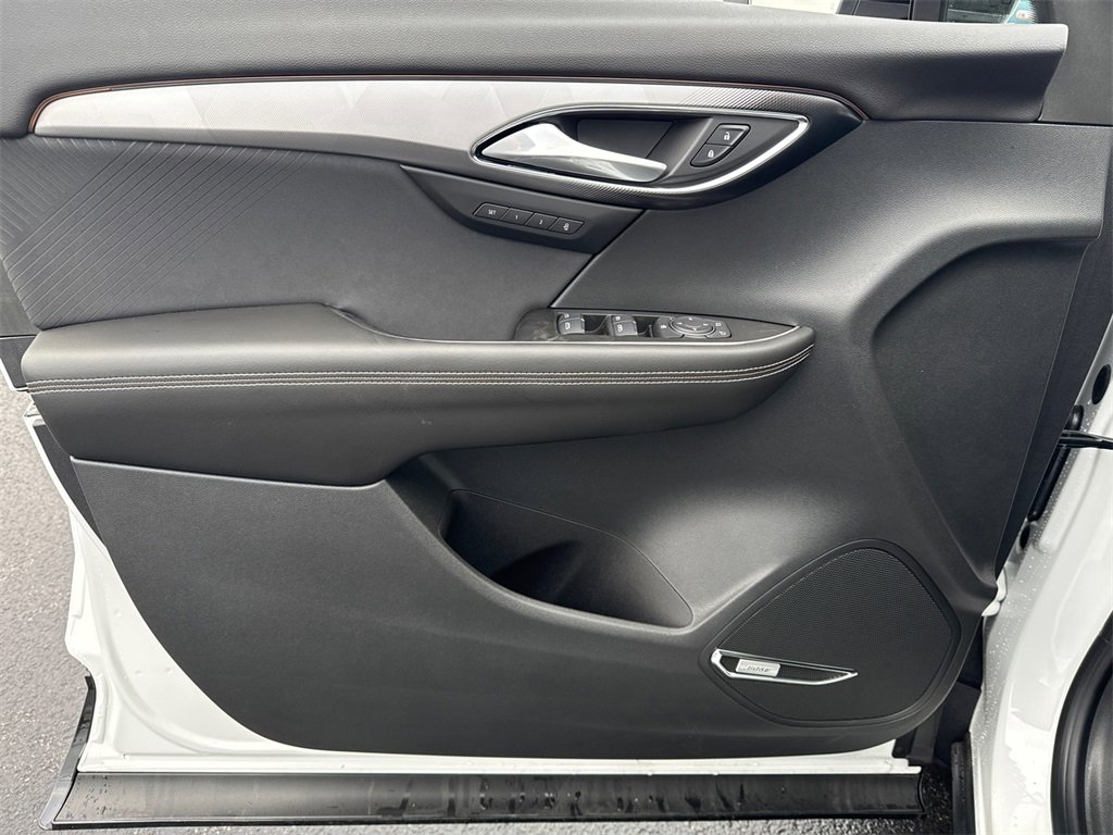 2025 Buick Envision Sport Touring photo 15