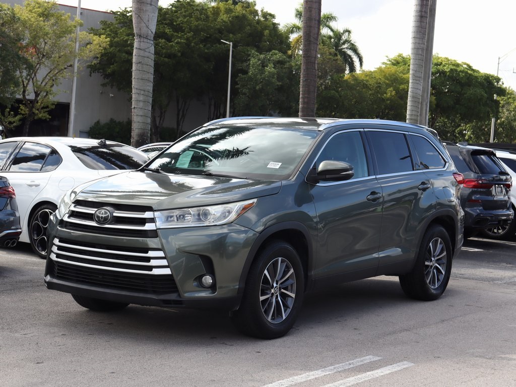 2019 Toyota Highlander XLE's photo