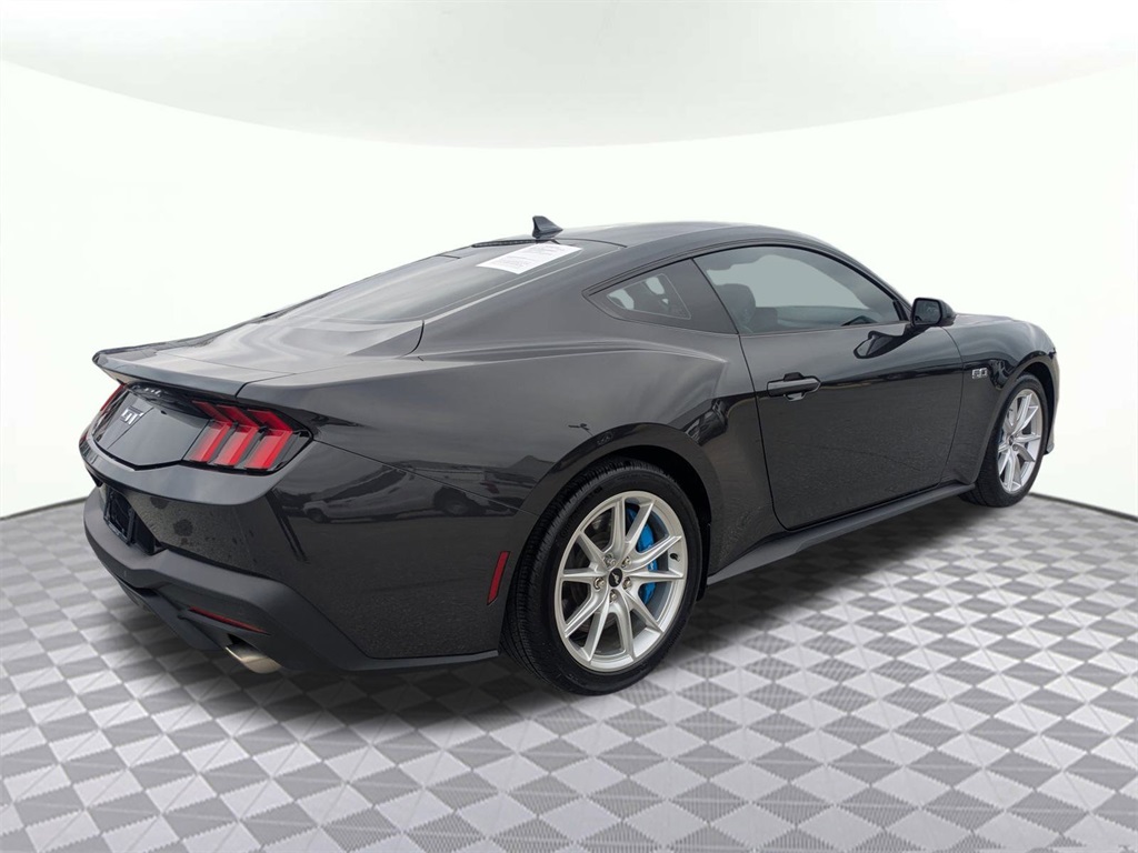 2024 Ford Mustang GT Premium photo 2