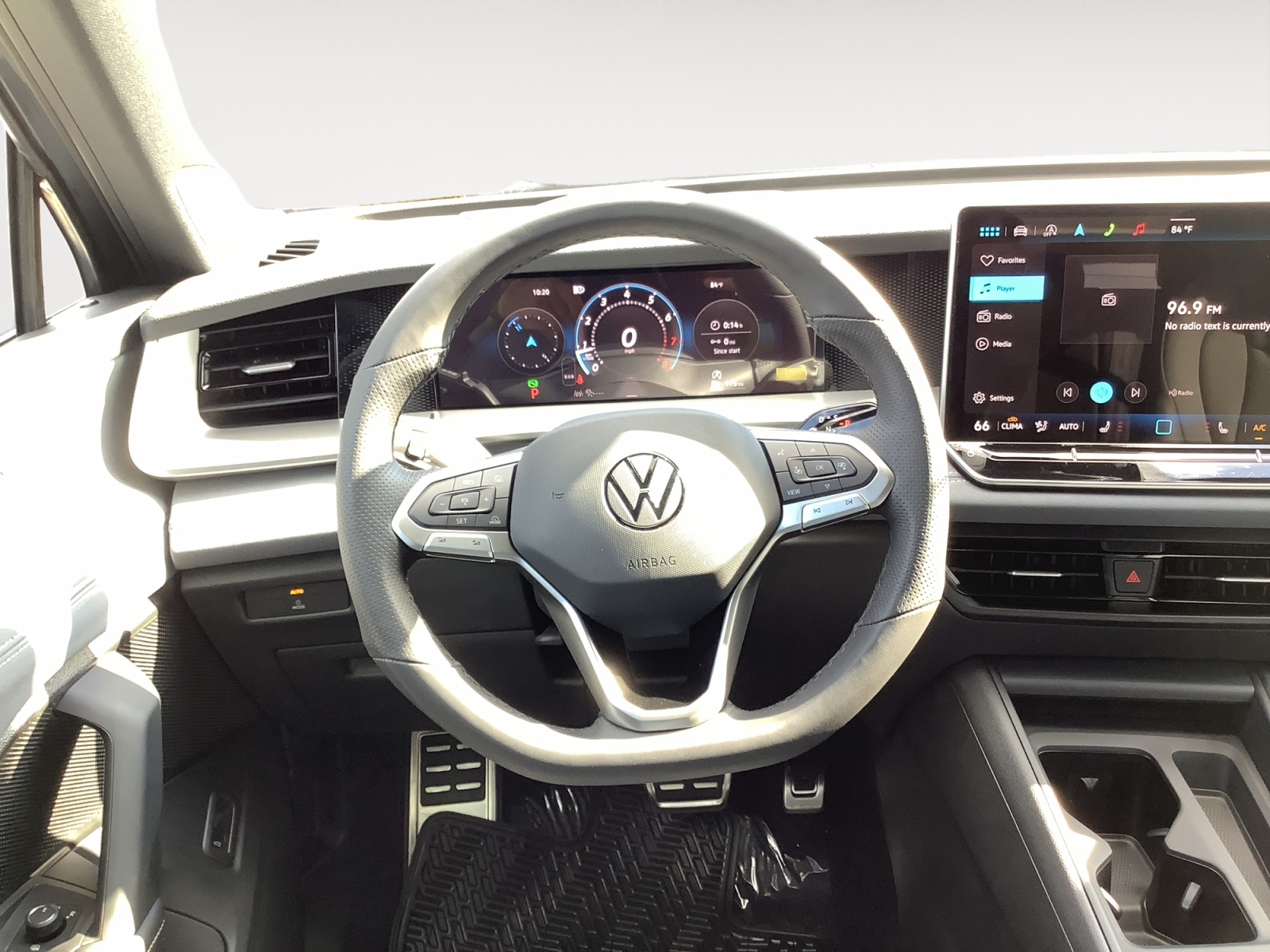 2025 Volkswagen Tiguan SE R-Line Black photo 14