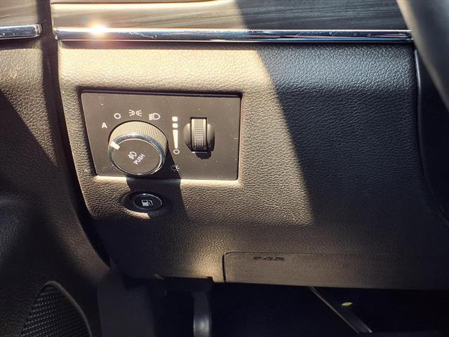 2019 Jeep Grand Cherokee Limited photo 17