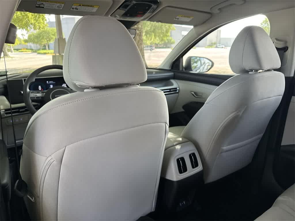 2026 Hyundai Tucson SEL photo 21