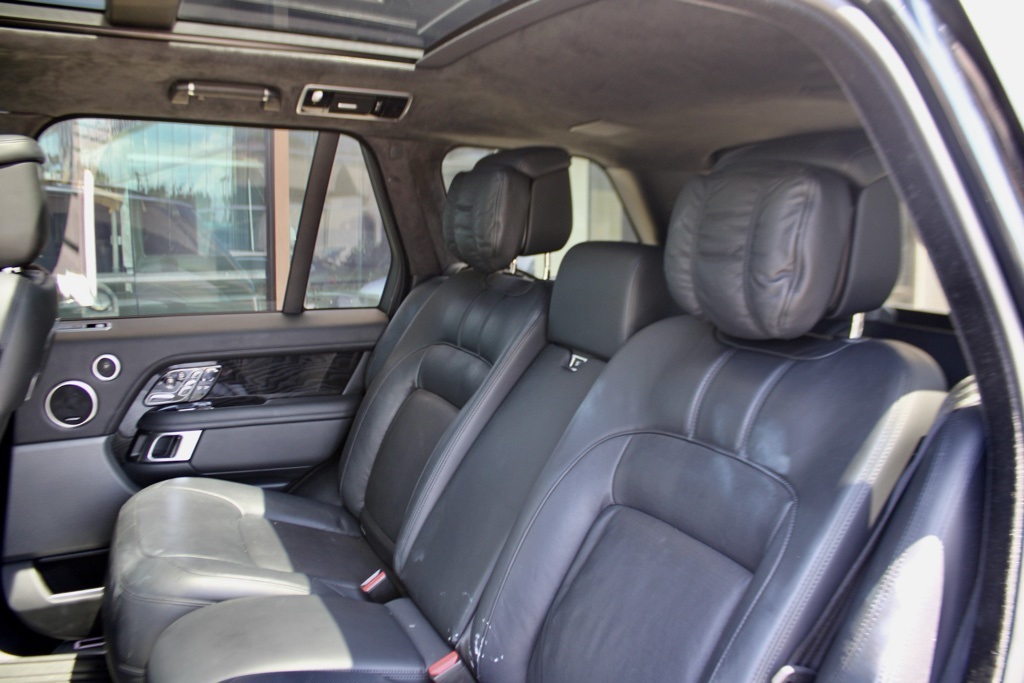 2021 Land Rover Range Rover Autobiography photo 29