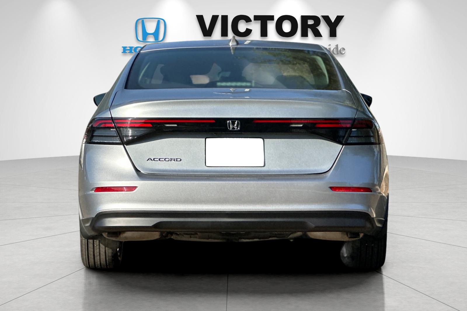 2025 Honda Accord 1.5T LX photo 4