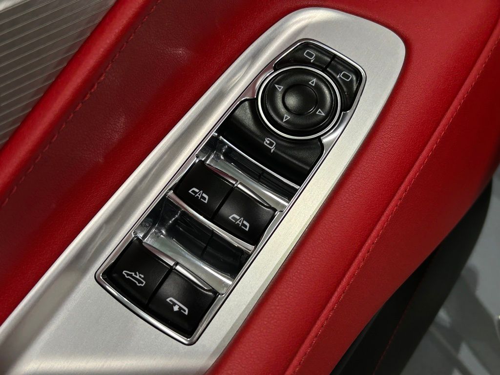 2022 Chevrolet Corvette Stingray 2LT Convertible photo 16