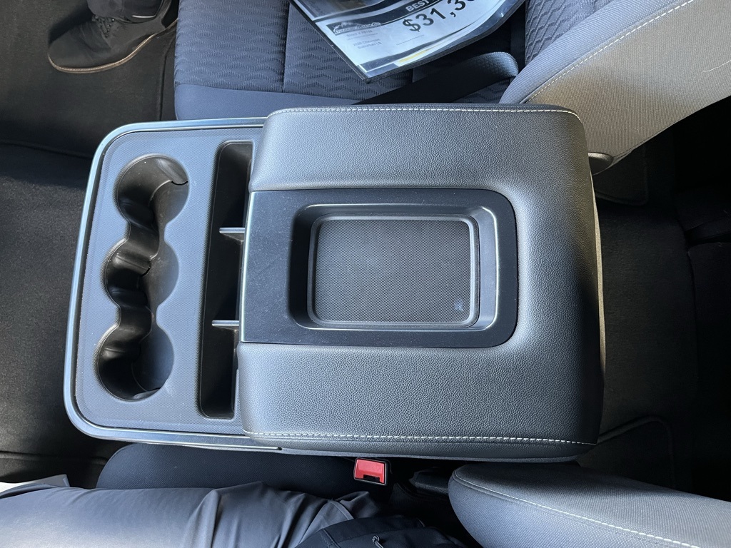 2020 Chevrolet Suburban LS photo 23