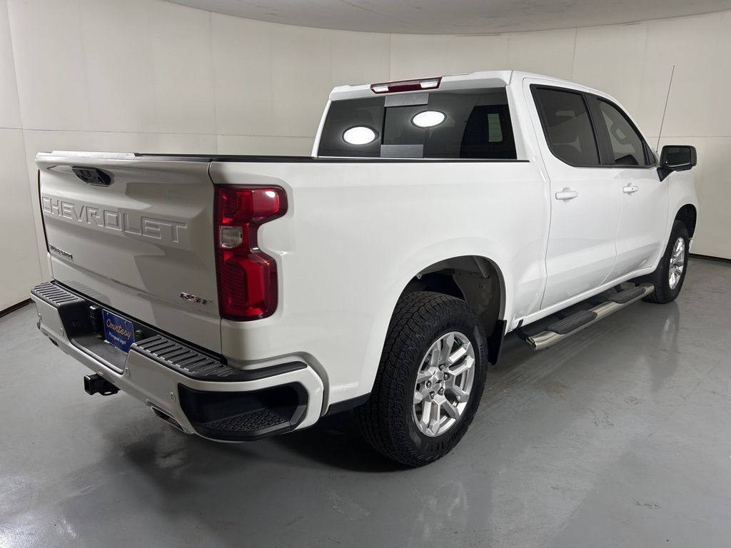 2025 Chevrolet Silverado 1500 RST photo 9