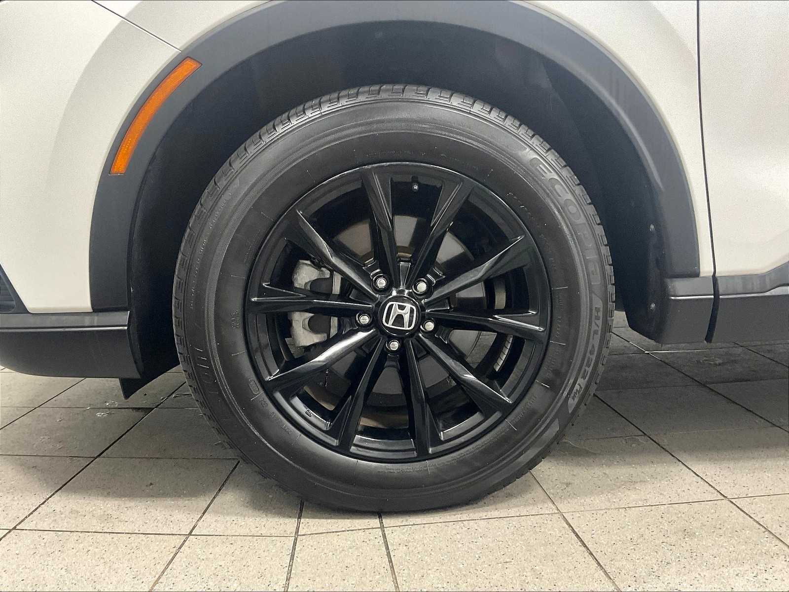 2025 Honda CR-V Hybrid Sport photo 6