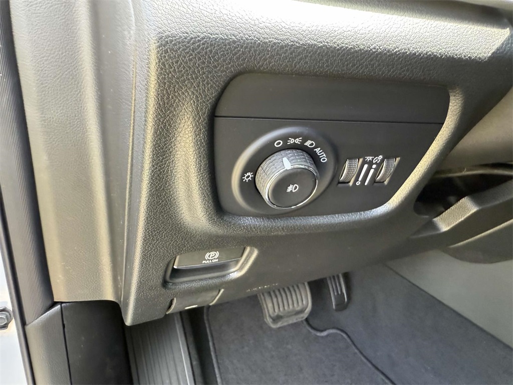 2025 Jeep Grand Cherokee Limited photo 23