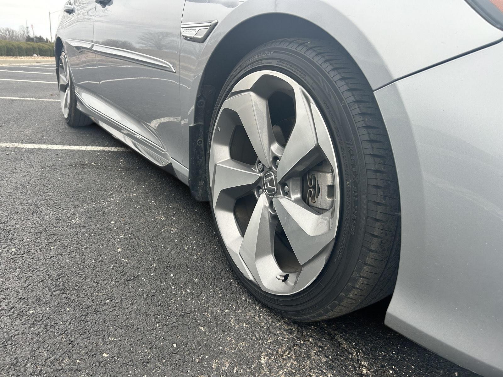 Used 2018 Honda Accord Touring with VIN 1HGCV2F96JA036529 for sale in Kansas City