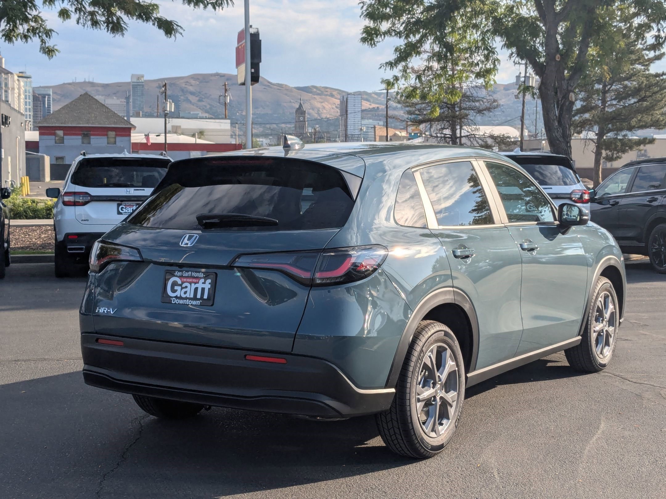 2026 Honda HR-V LX photo 2