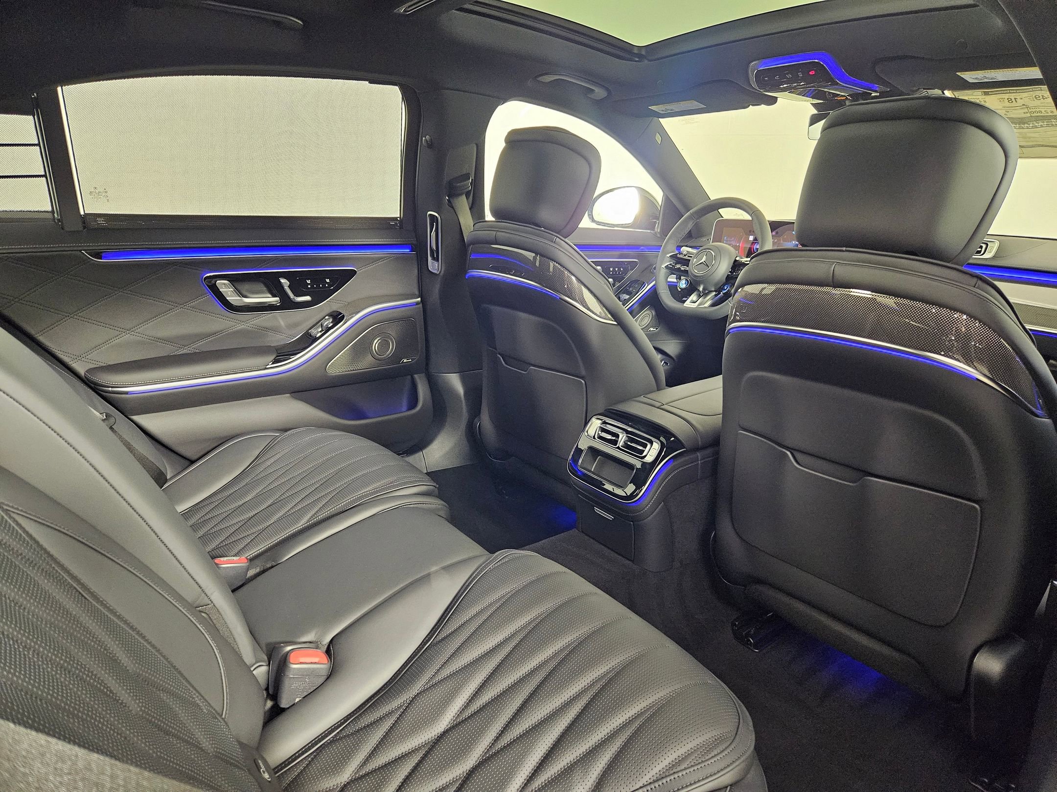 2025 Mercedes Benz S AMG 63 e 4MATIC photo 17