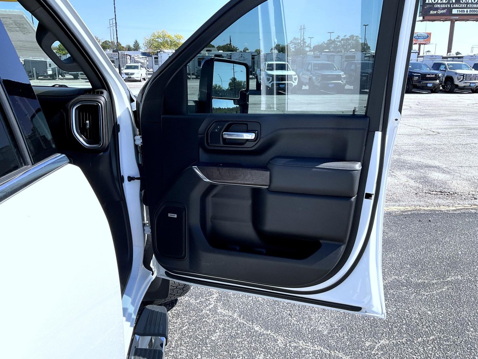 2020 Gmc Sierra Denali photo 16
