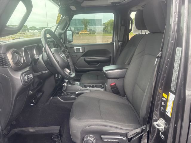2021 Jeep Gladiator Willys photo 12