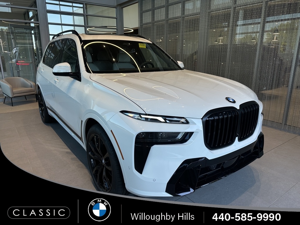 2026 BMW X7 40i's photo