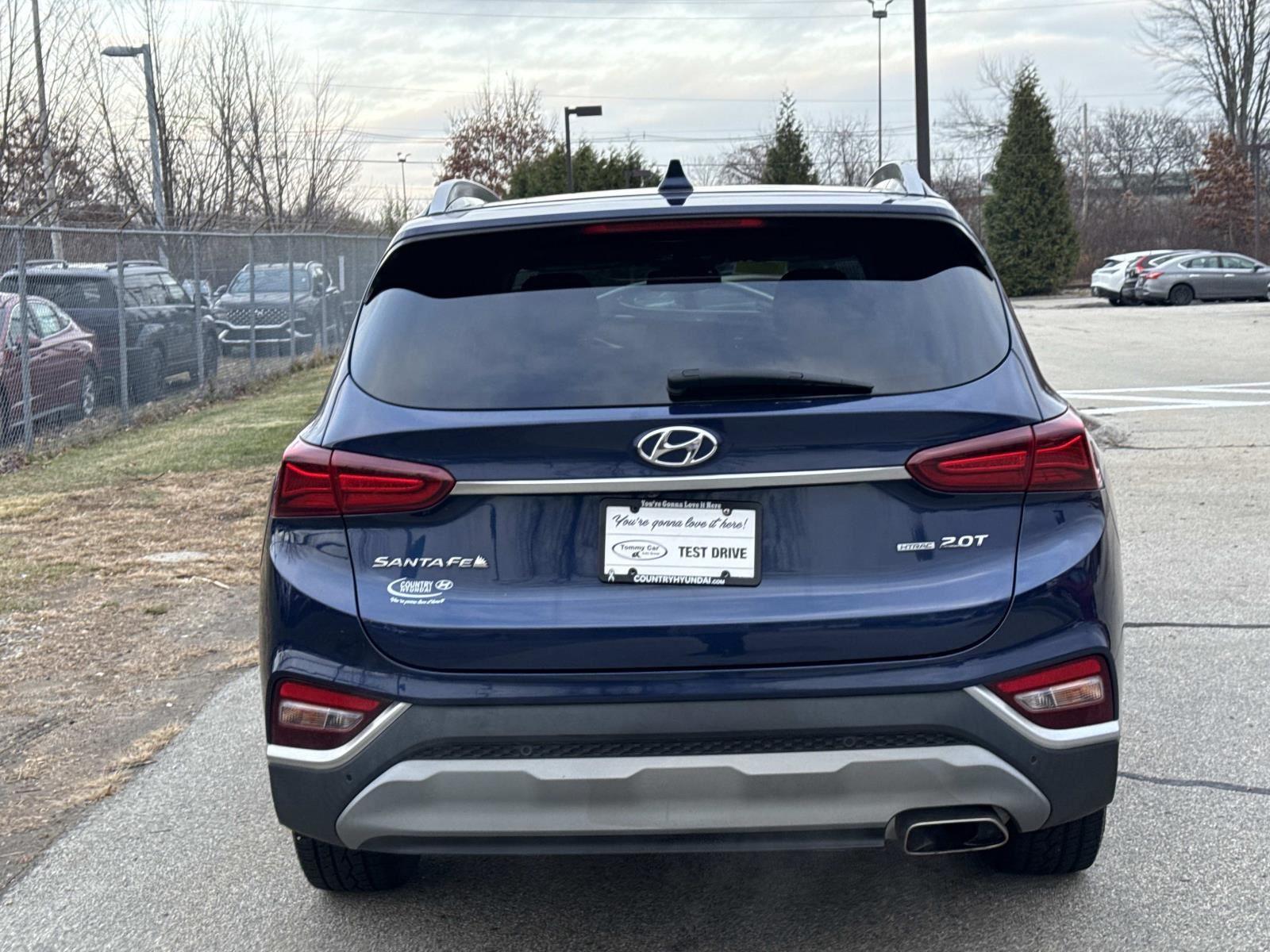 2019 Hyundai Santa Fe Ultimate photo 3