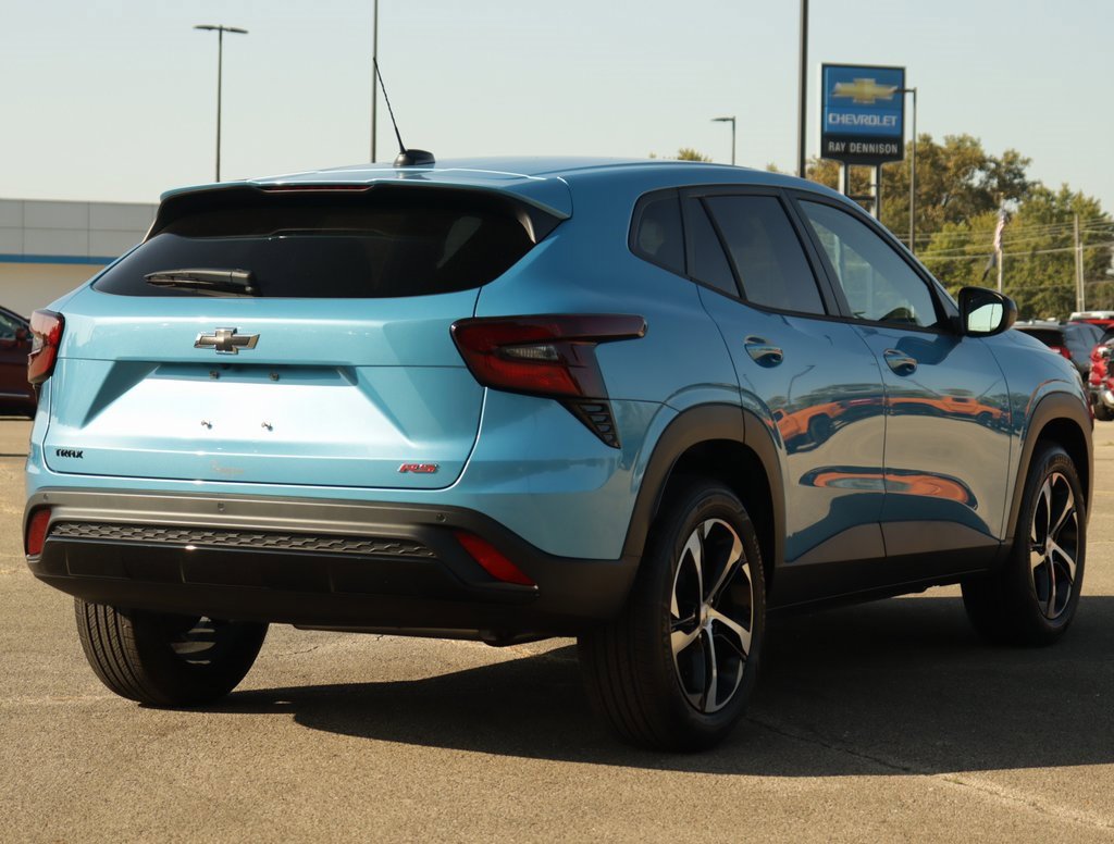2025 Chevrolet Trax photo 7