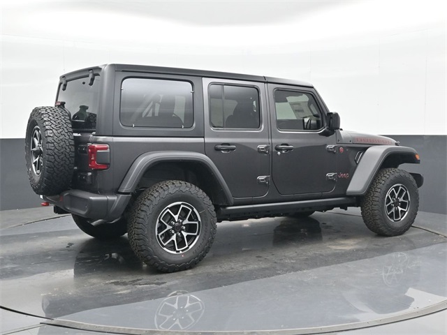 2024 Jeep Wrangler Rubicon photo 3