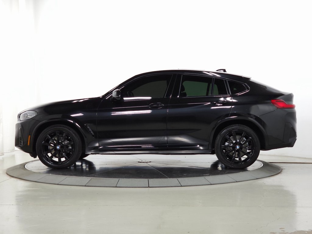 2023 BMW X4 - Image 1