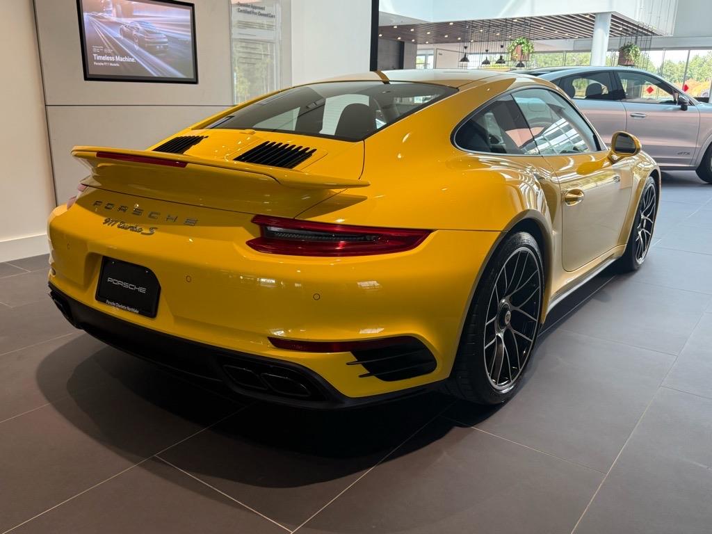 2019 Porsche 911 Turbo S photo 26