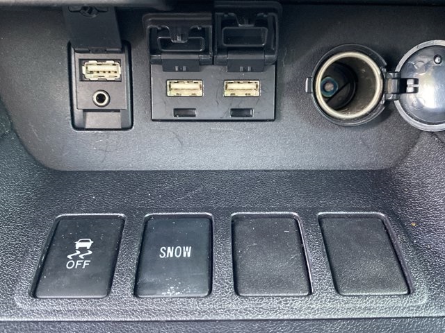 2019 Toyota Highlander Limited Platinum photo 17