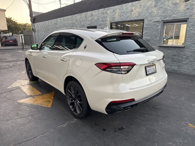 2022 Maserati Levante Modena photo 3