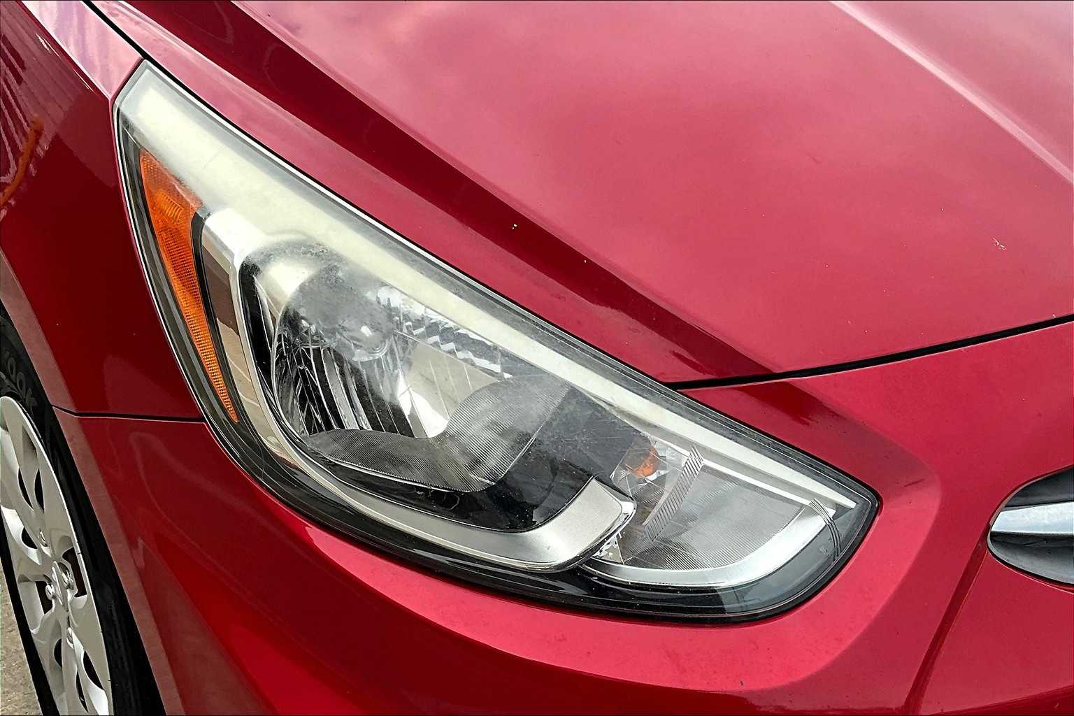 2016 Hyundai Accent SE photo 25