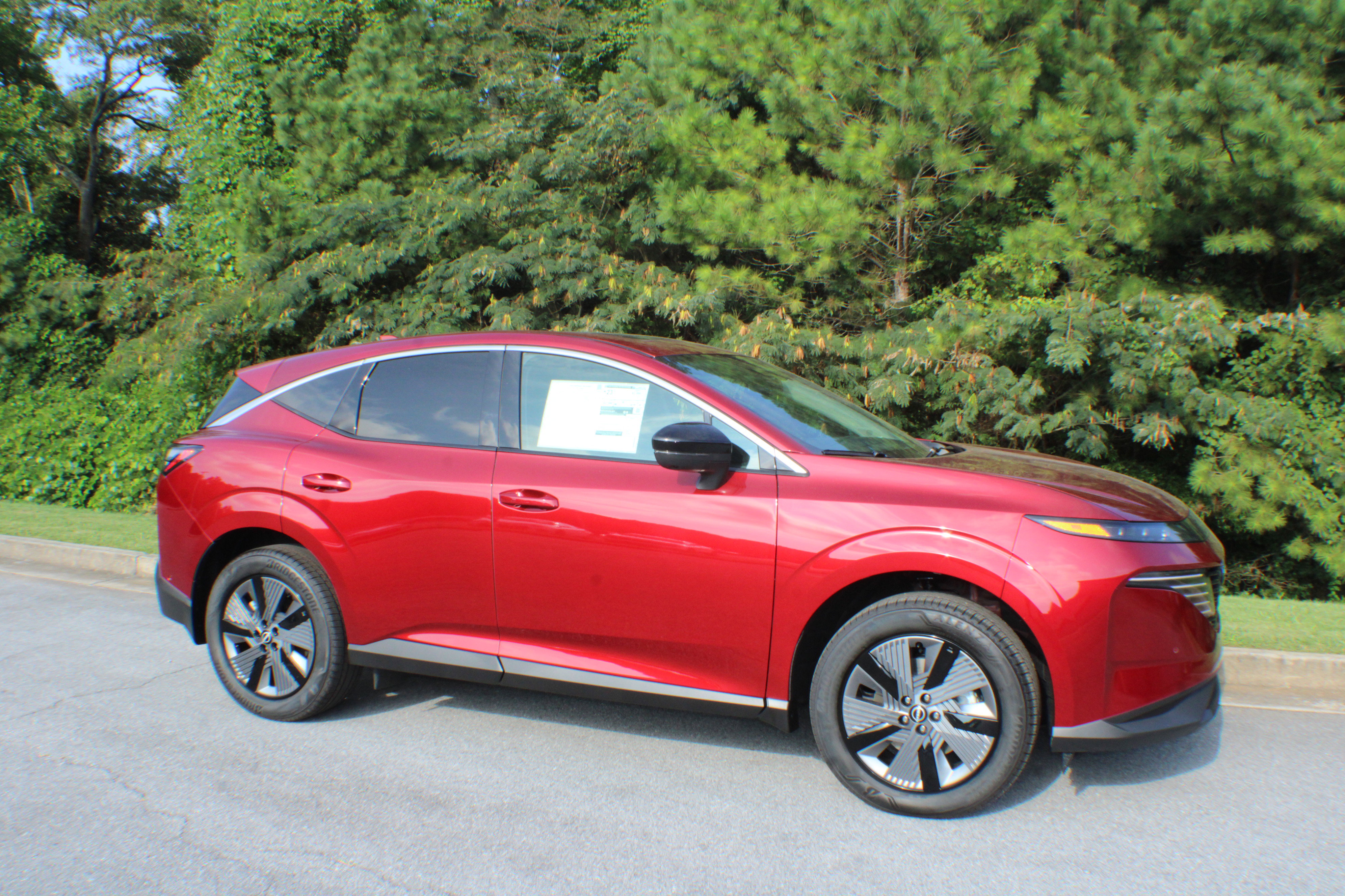 2025 Nissan Murano SL's photo