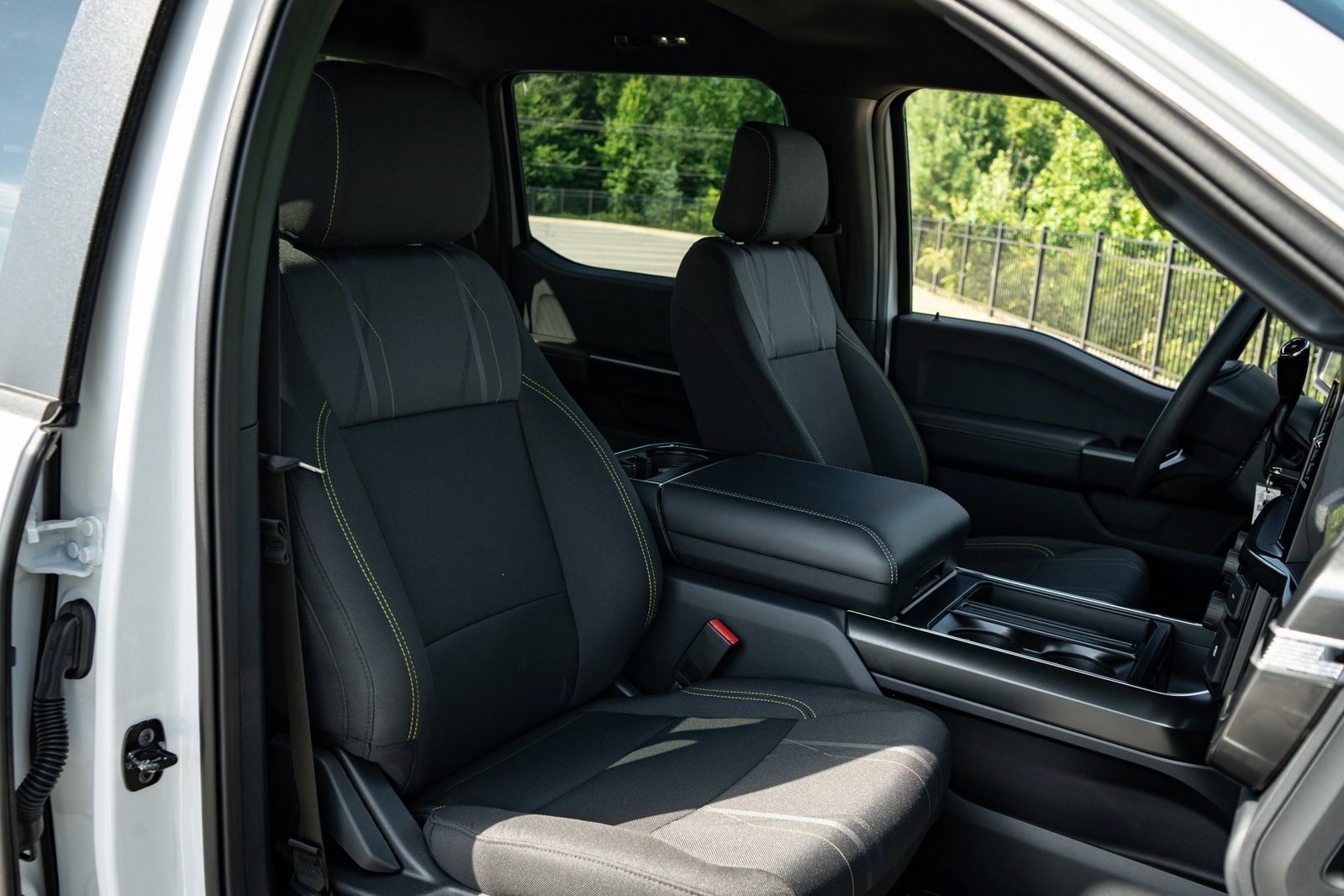 2025 Ford F-150 STX photo 18
