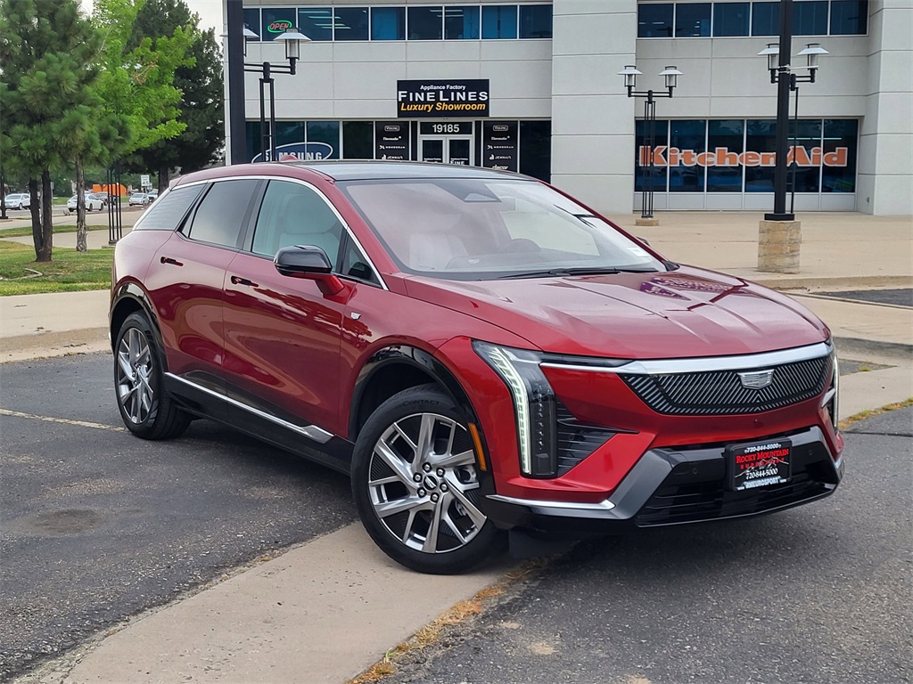 2025 Cadillac Optiq Sport photo 2