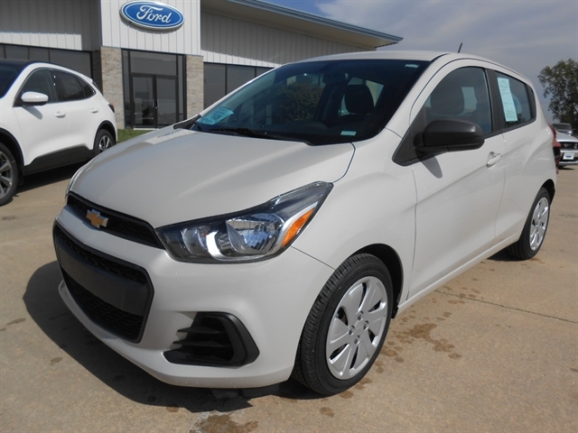 Used 2017 Chevrolet Spark LS with VIN KL8CB6SA8HC785287 for sale in Tyndall, SD