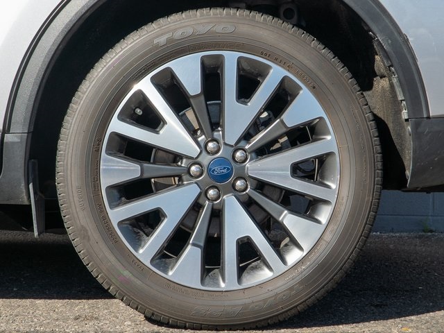 2020 Ford Escape Titanium photo 13