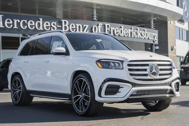 2026 Mercedes-Benz GLS Base's photo