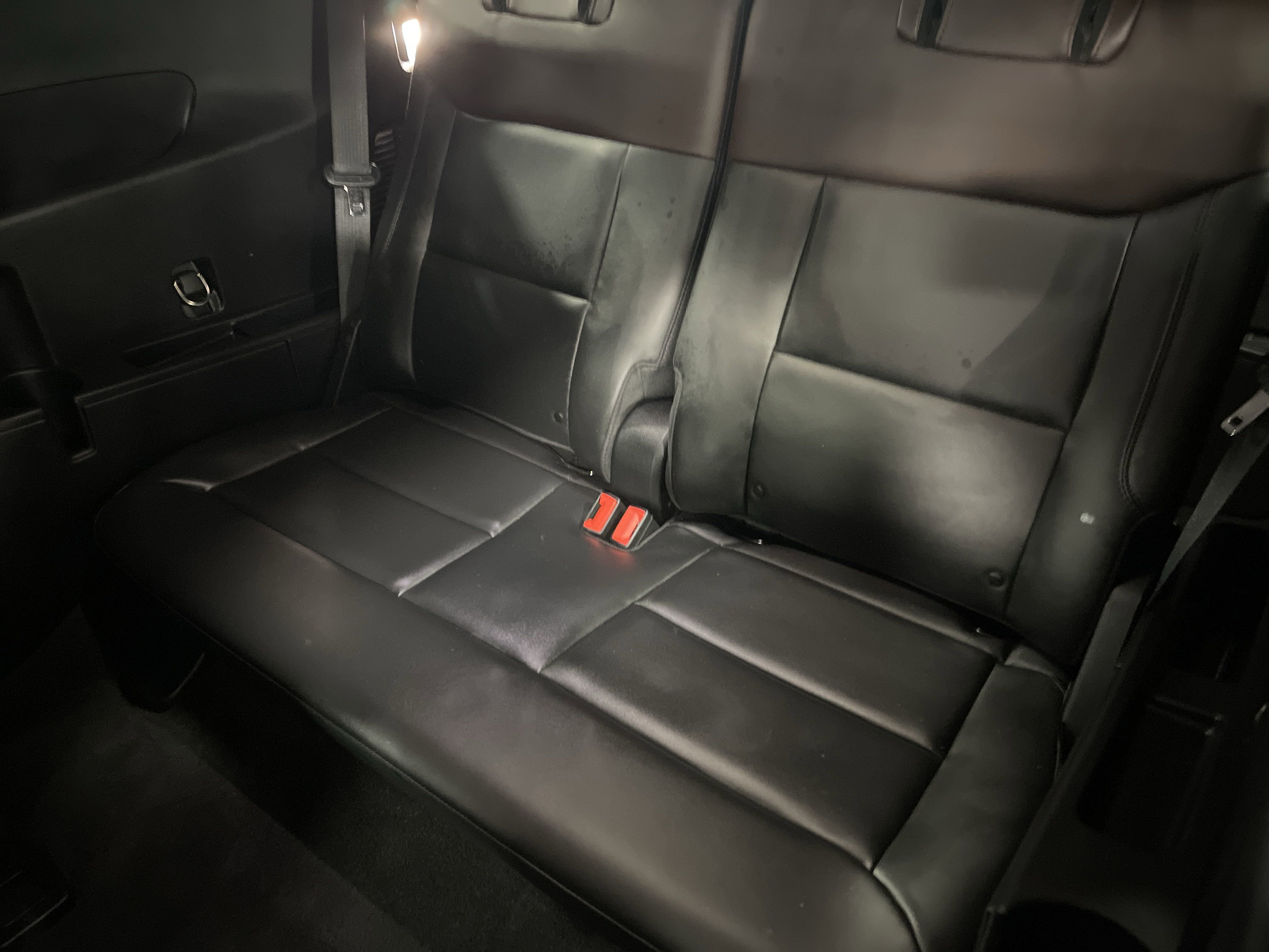 2022 Ford Explorer Platinum photo 3