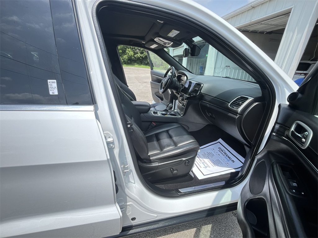 2022 Jeep Cherokee Limited photo 24