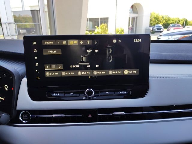 2025 Mitsubishi Outlander SE photo 15