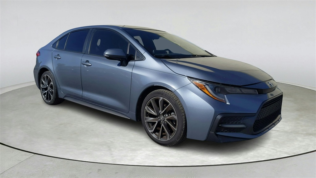 2020 Toyota Corolla SE's photo