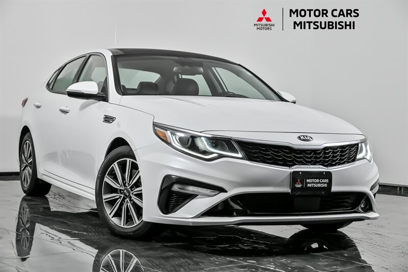 2019 Kia Optima EX's photo