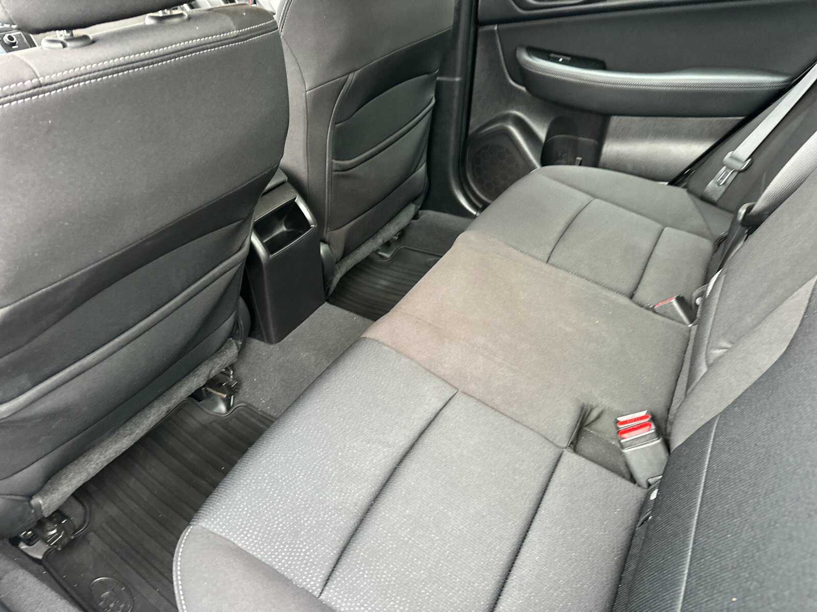 2017 Subaru Legacy 2.5i photo 12