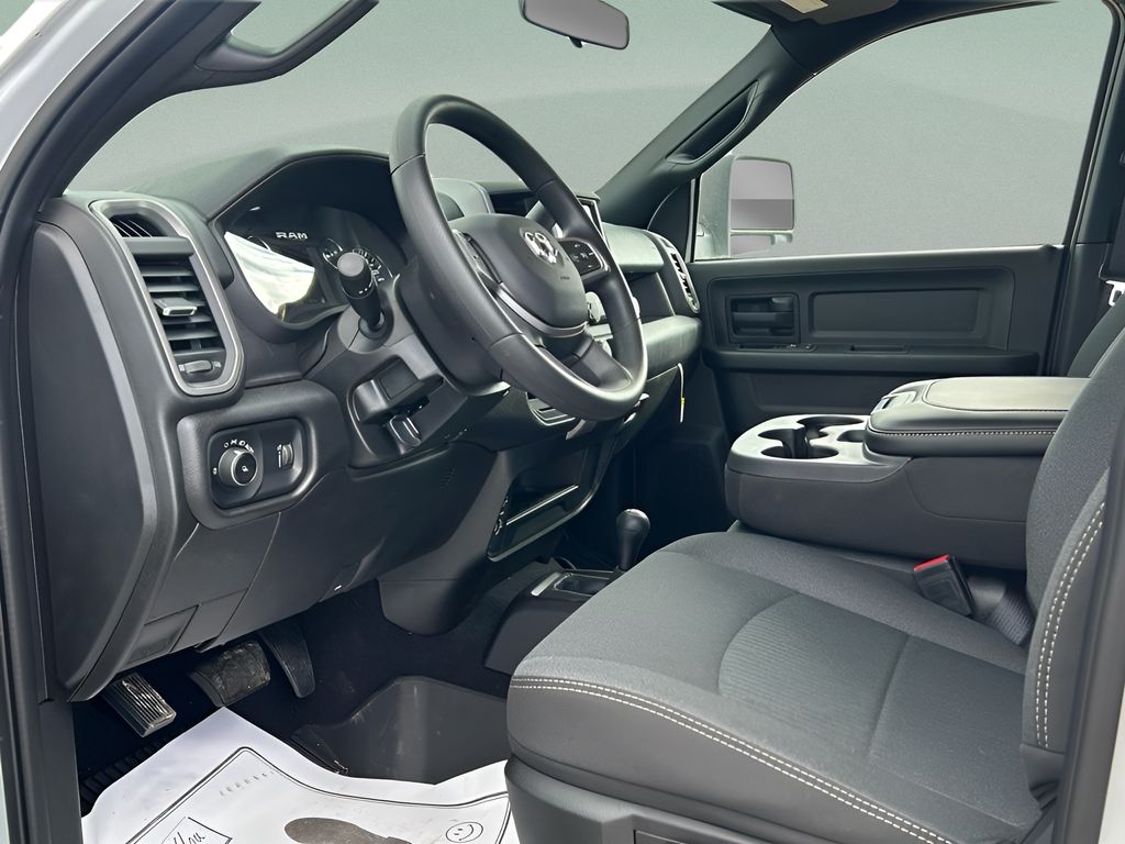 2024 Ram 2500 Tradesman photo 20