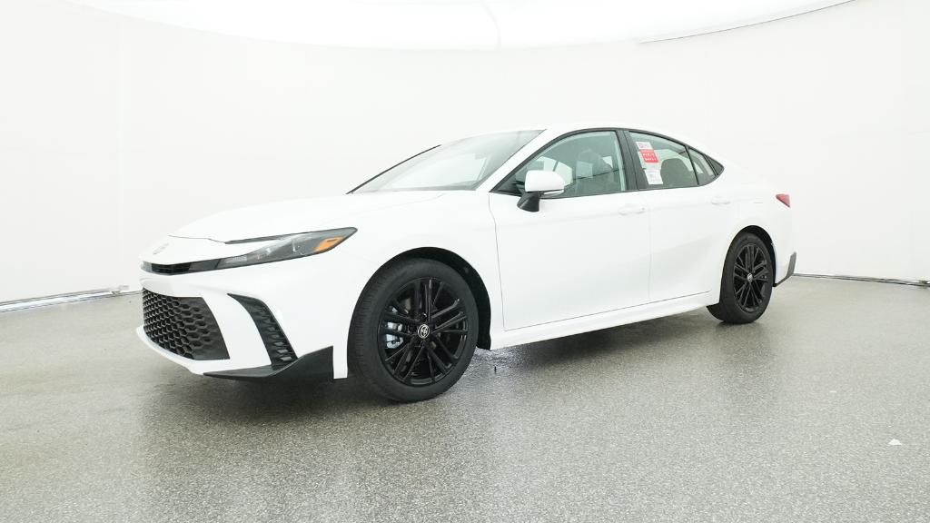 2025 Toyota Camry SE photo 6