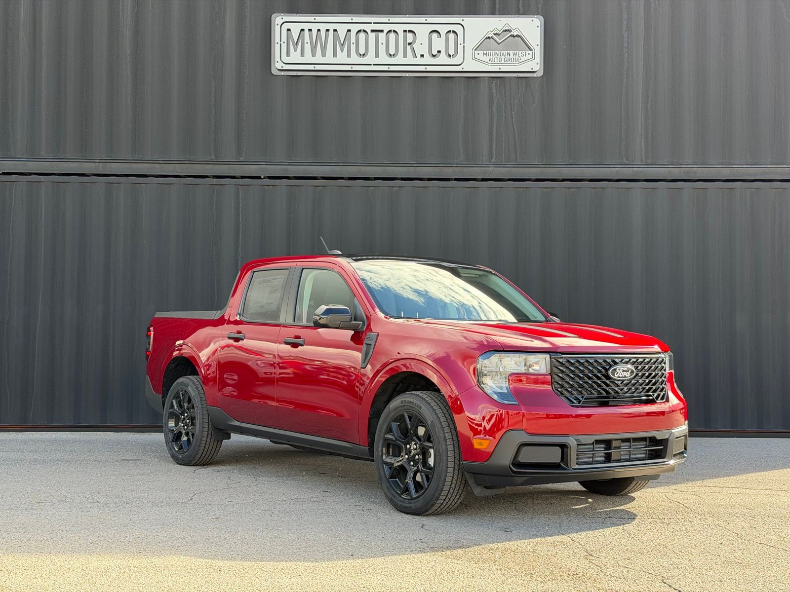Ruby Red Metallic 2025 Ford Maverick XLT SuperCrew AWD Pickup Truck All-Wheel Drive Continuously Variable Transmission